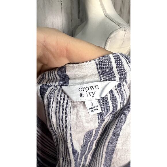 Crown & Ivy Women's‎ Blue Striped Crochet Peasant Blouse Size Small - Picture 5 of 5